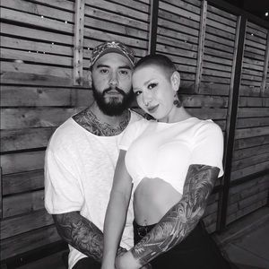 Meet your Posher, Devon